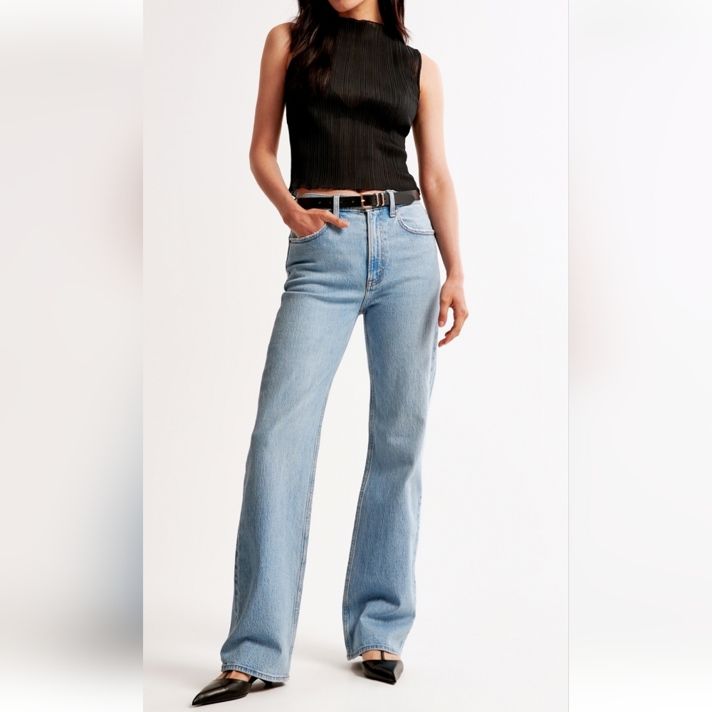 Abercrombie & Fitch 90s Relaxed Jeans